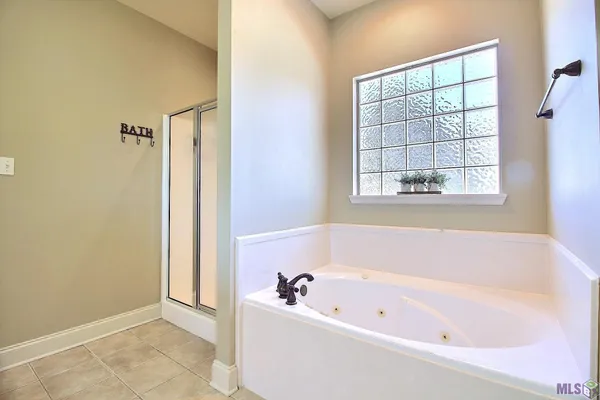 $269,900 | 13348 Autumn Run Drive, Walker, LA 70785