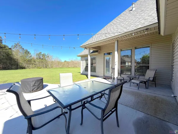 $269,900 | 13348 Autumn Run Drive, Walker, LA 70785
