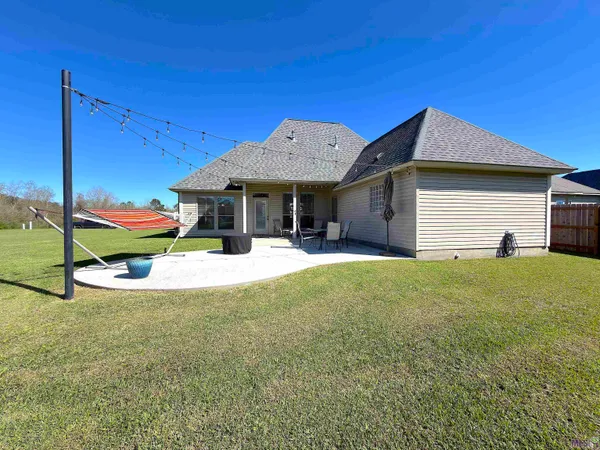 $269,900 | 13348 Autumn Run Drive, Walker, LA 70785