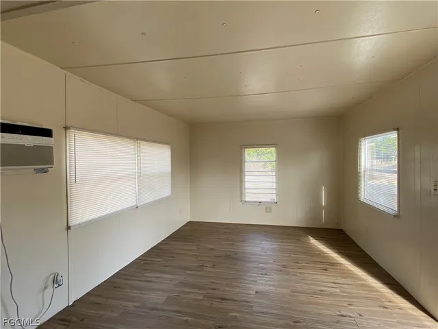 $895 | 2207 Cantor Lane, Unit 2203, North Fort Myers, FL 33917