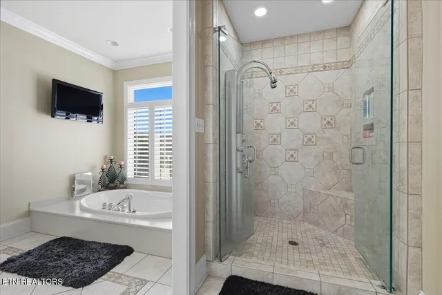 $1,570,000 | 527 Mountain View Drive, Vonore, TN 37885