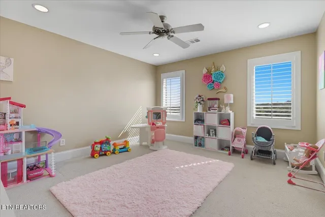 $1,570,000 | 527 Mountain View Drive, Vonore, TN 37885