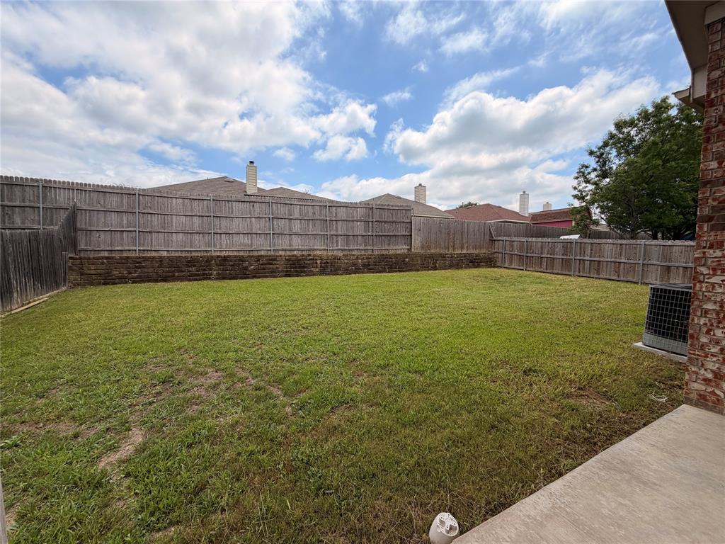 618 Rosarita Road Arlington, TX 76002 - Photo 18 of 19