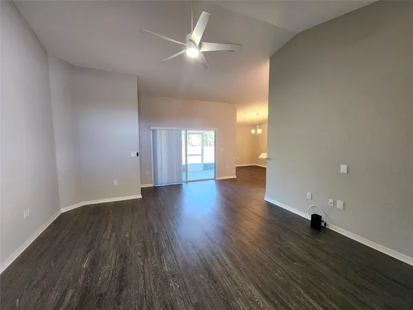 $2,400 | 5885 Southwest 116th Pl Road, Ocala, FL 34476