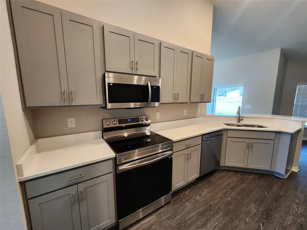 $2,400 | 5885 Southwest 116th Pl Road, Ocala, FL 34476