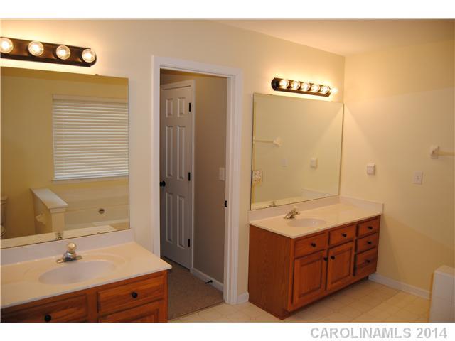 16821 Hampton Trace Road Huntersville, NC 28078 - Photo 14 of 15 Gallery Image 14