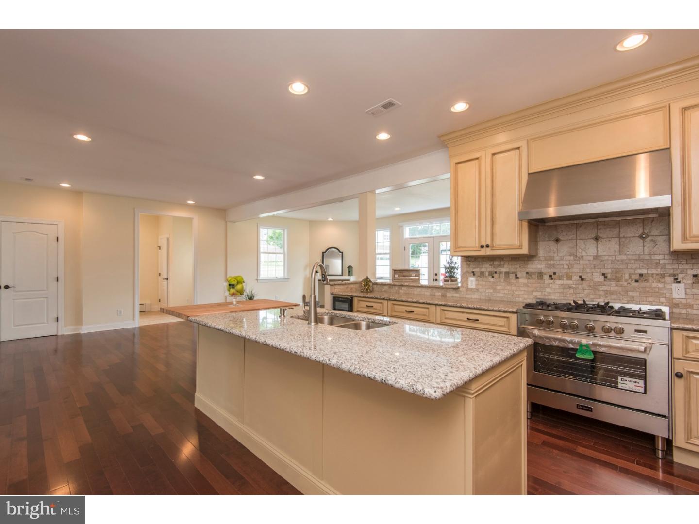 121 Gallagher Road Wayne, PA 19087 - Photo 8 of 23 Kitchen