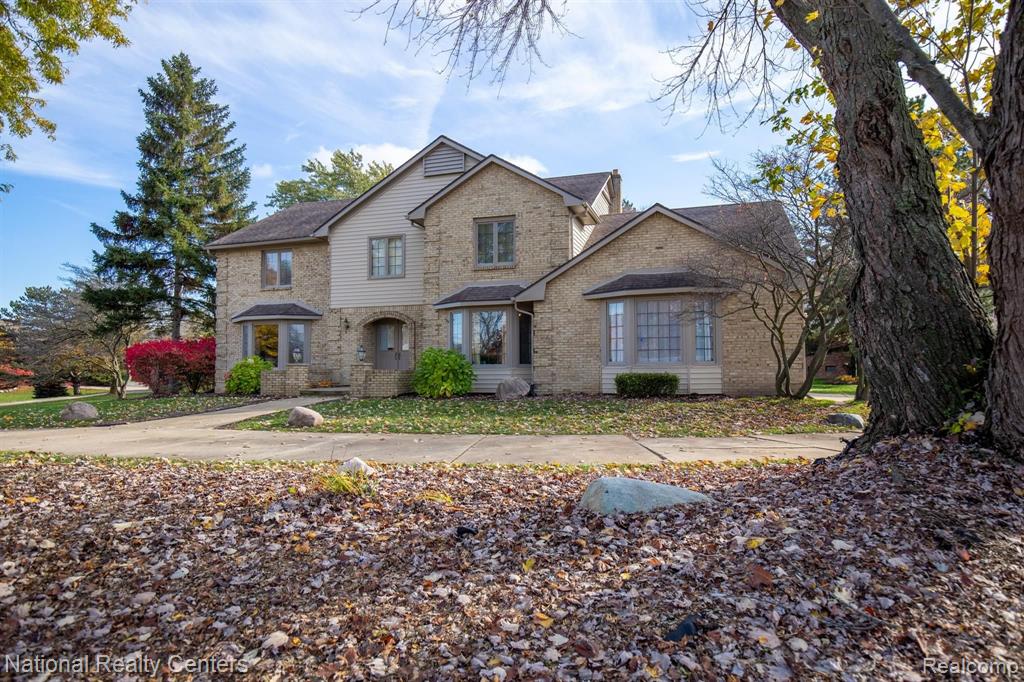 3035 Quail Ridge Circle Rochester Hills, MI 48309 - Photo 2 of 54