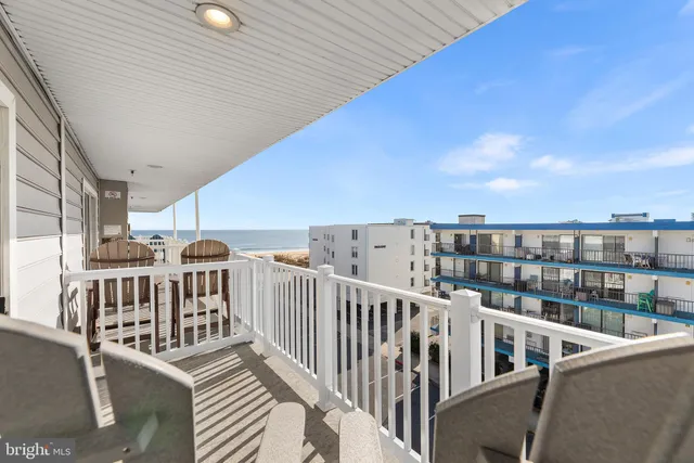 $350,000 | 6 127th Street, Unit 402, Ocean City, MD 21842
