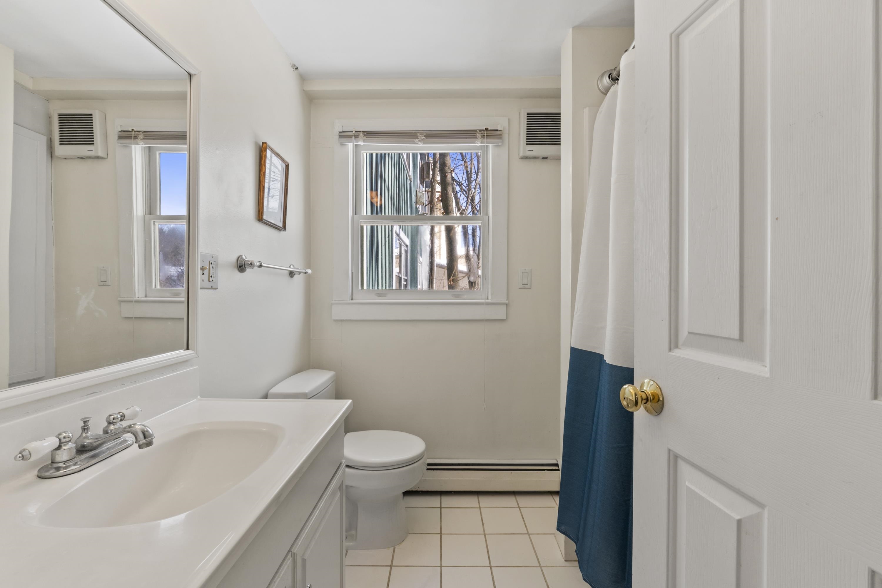 177 Main Street, Unit 2 Newmarket, NH 03857 - Photo 14 of 42