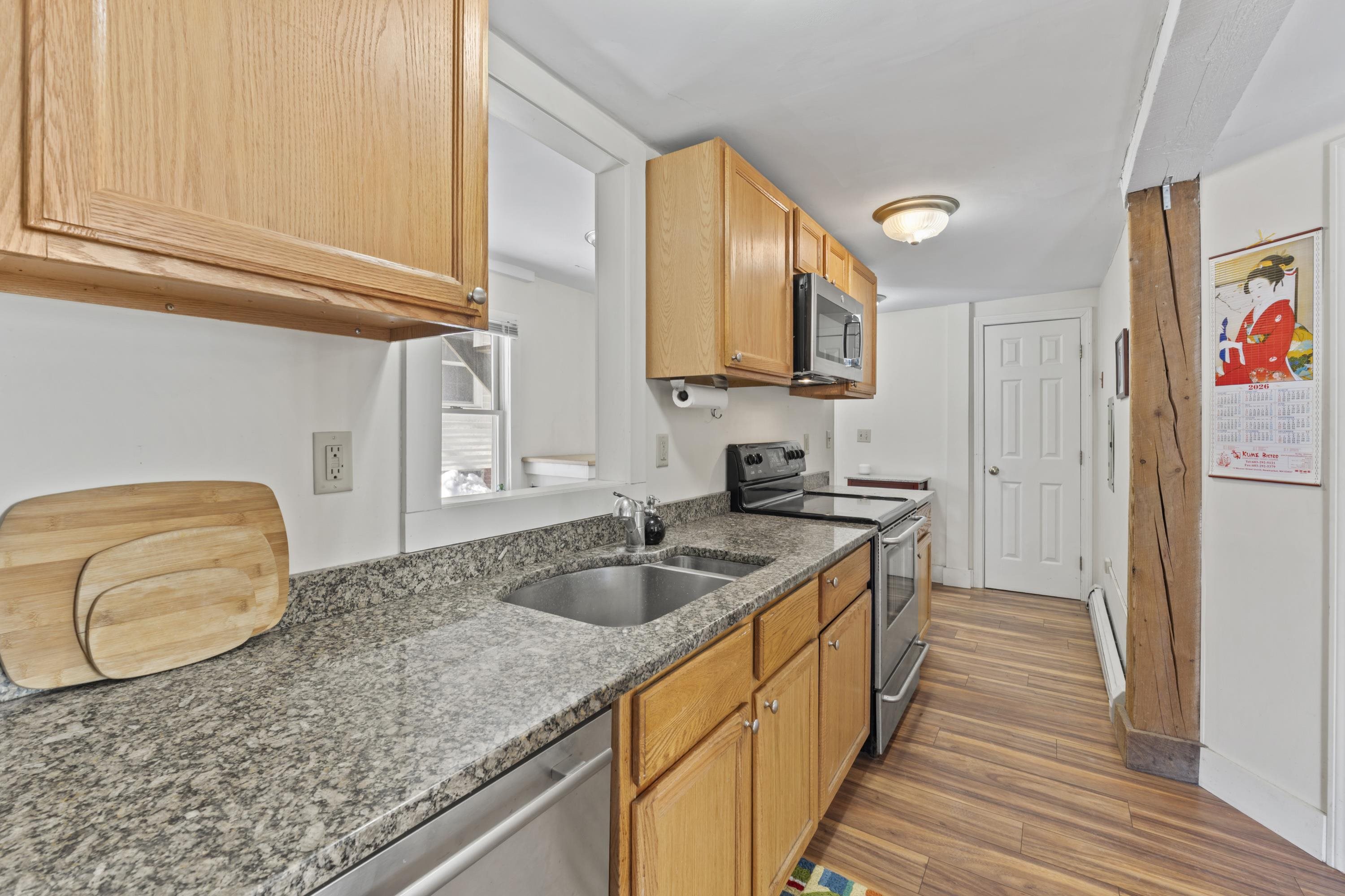 177 Main Street, Unit 2 Newmarket, NH 03857 - Photo 3 of 42