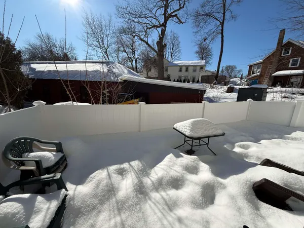 $379,000 | 177 Main Street, Unit 2, Newmarket, NH 03857