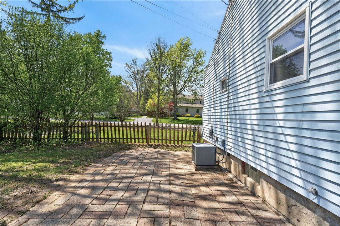 157 Hollybrook Road Henrietta, NY 14623 - Photo 24 of 28