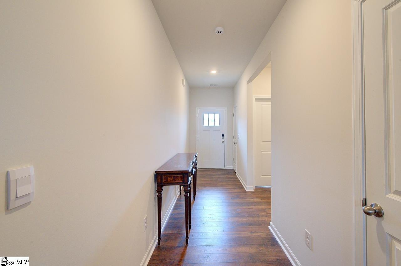 15 Dovetuck Road Greer, SC 29651 - Photo 7 of 37 Gallery Image 7