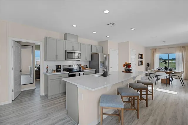 $293,990 | 1600 Hummingbird Lane, Winter Haven, FL 33884