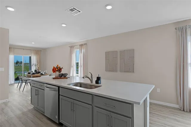 $293,990 | 1600 Hummingbird Lane, Winter Haven, FL 33884