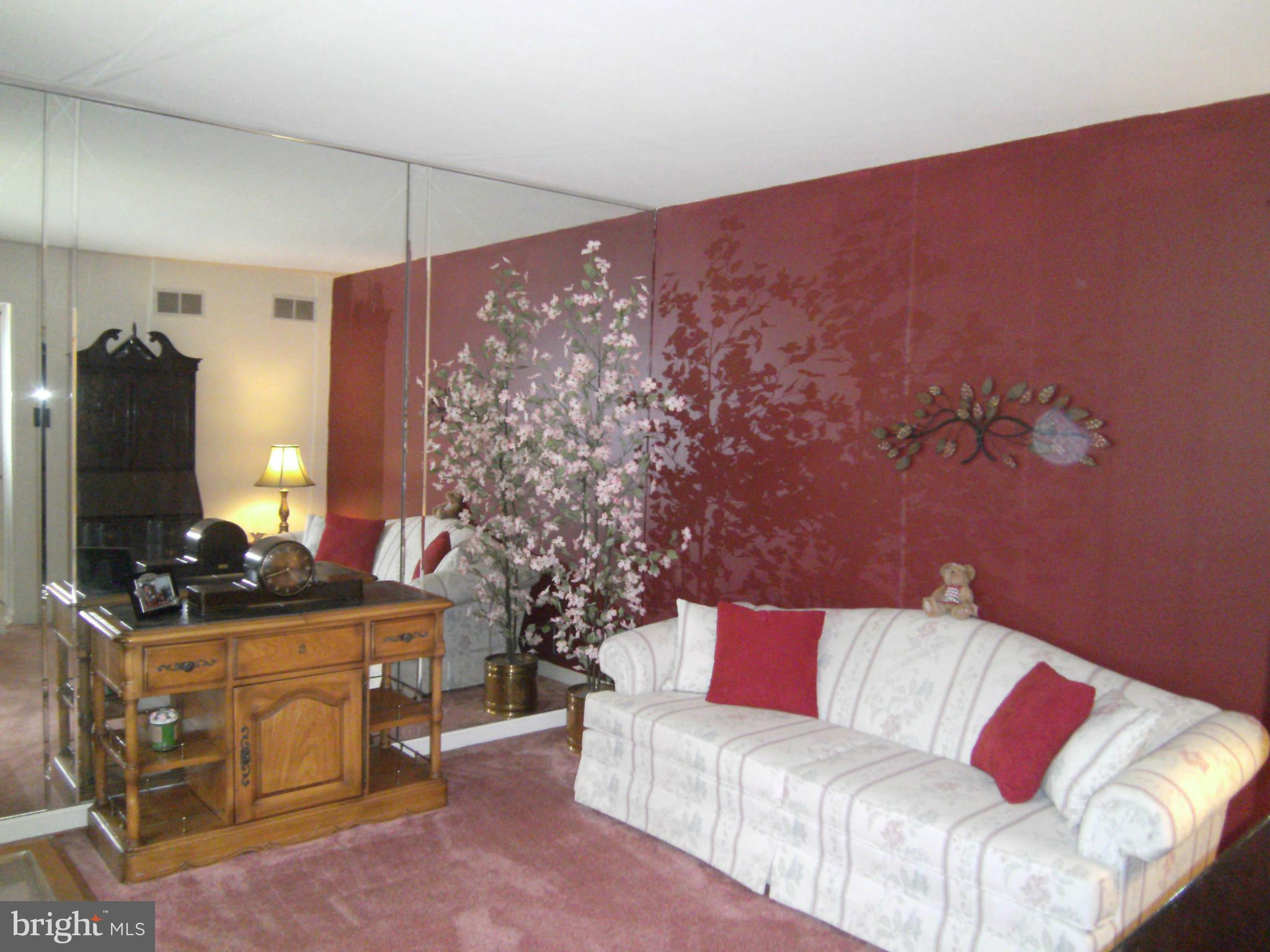 1026 Hook Road Westminster, MD 21157 - Photo 11 of 30 Living Room