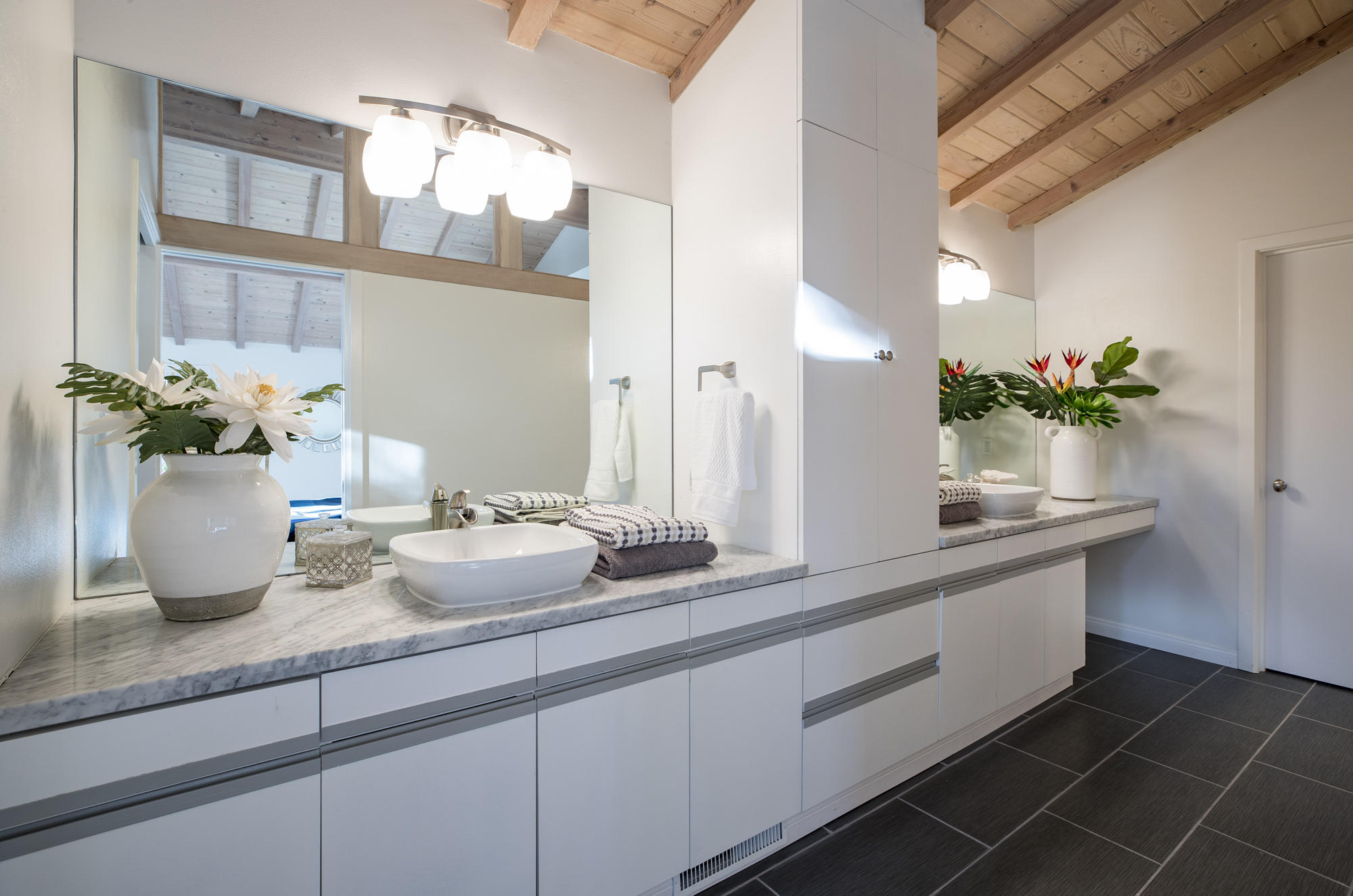 115 El Cielito Road Santa Barbara, CA 93105 - Photo 8 of 14 115 Cielito Master Bath