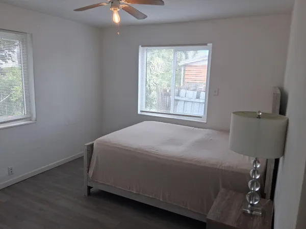 $3,650 | 6420 Oak Street, Hollywood, FL 33024