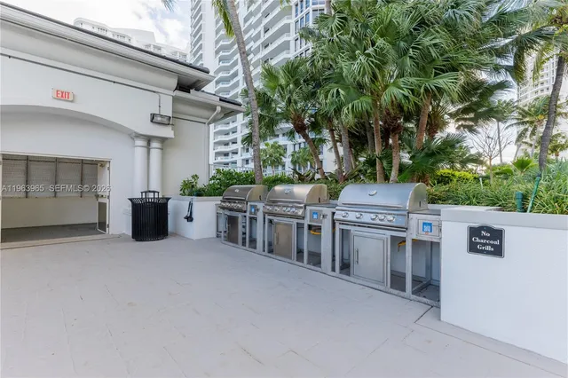 $5,000 | 21205 Yacht Club Drive, Unit 304, Aventura, FL 33180