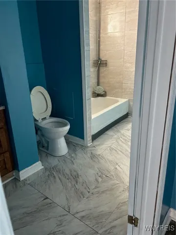 $1,000 | 203 West Delavan Avenue, Unit S, Buffalo, NY 14213