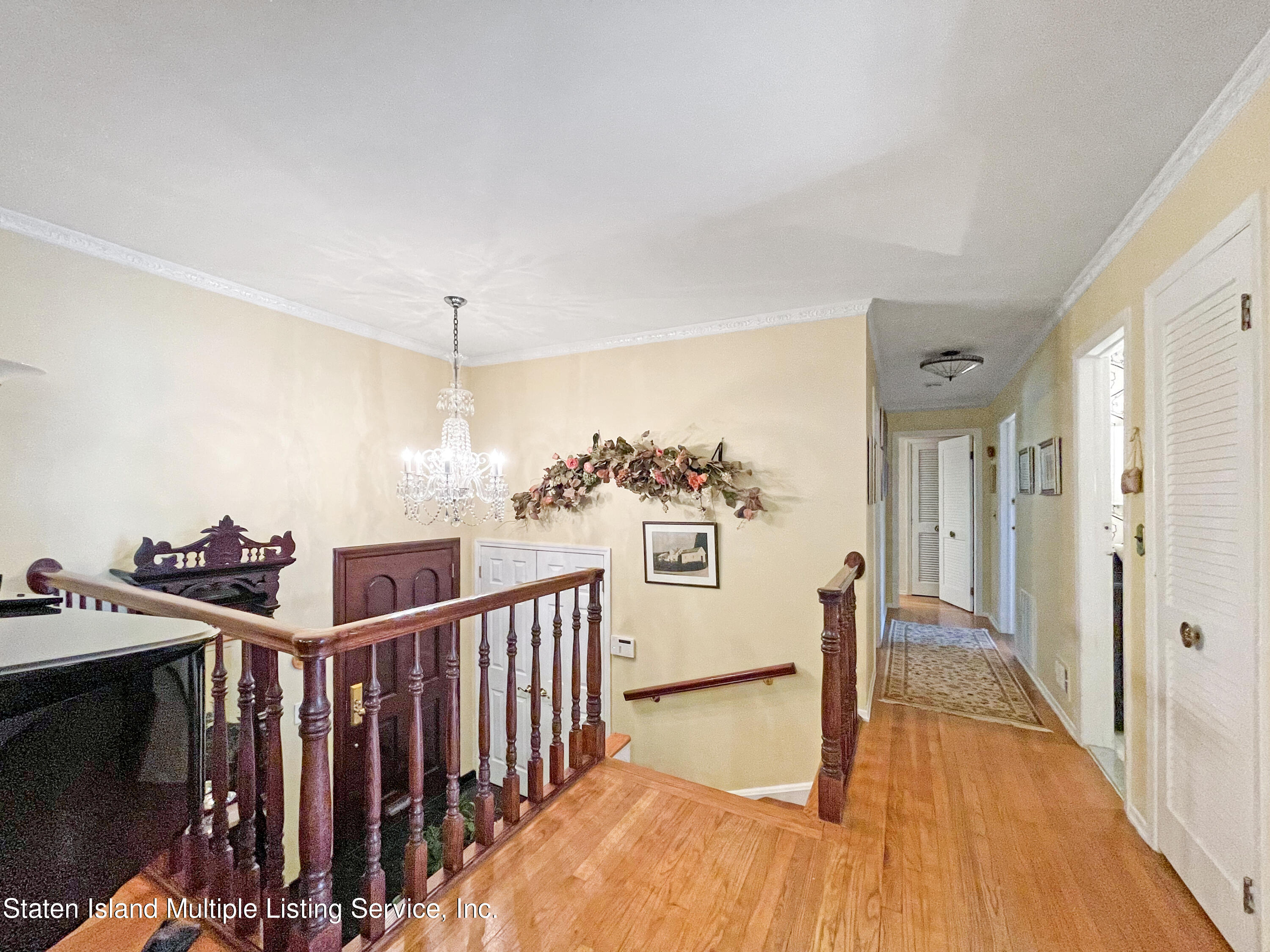 244 4 Corners Road Staten Island, NY 10304 - Photo 12 of 37 Photo Aug 24, 9 56 24 PM