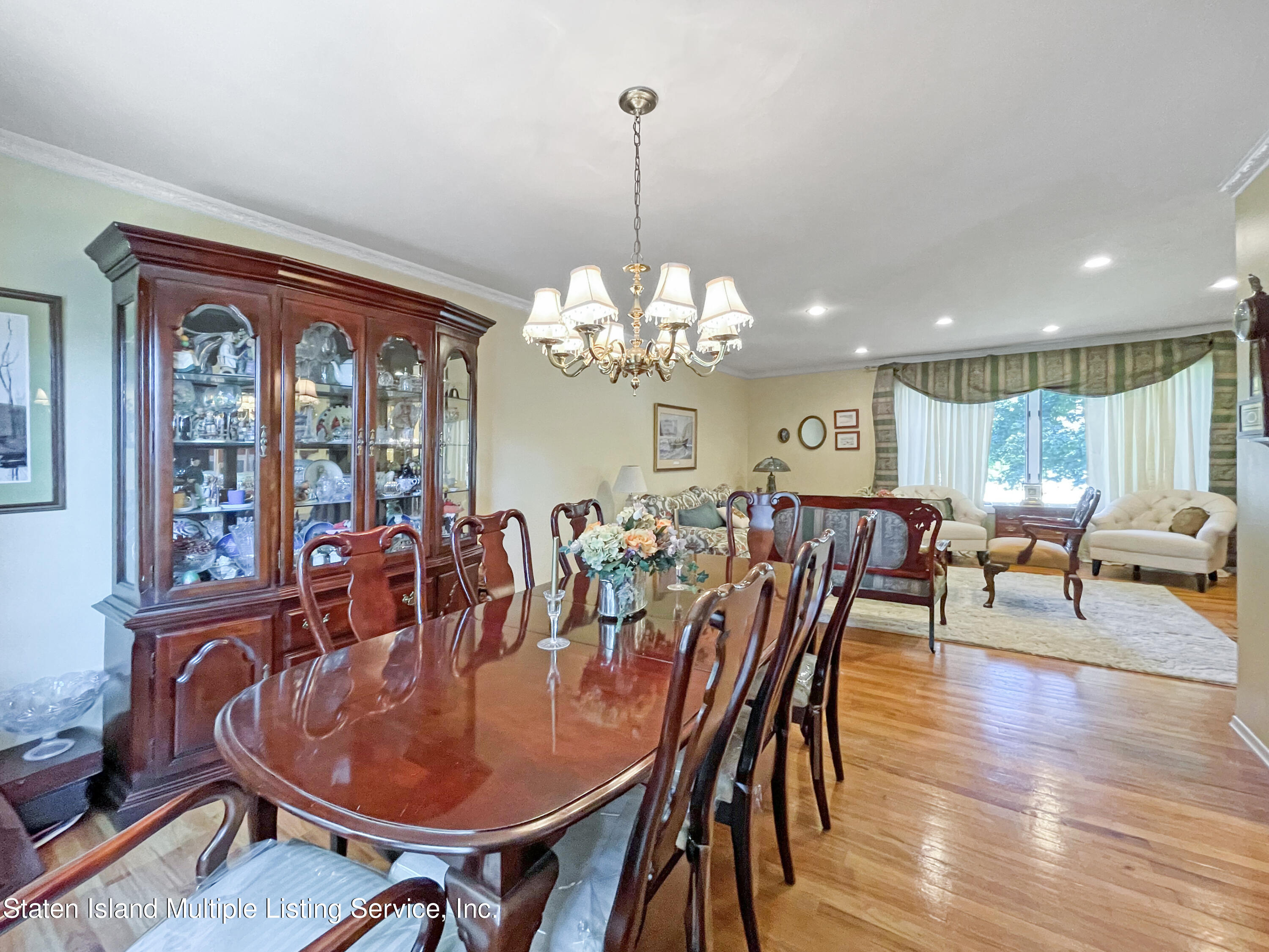 244 4 Corners Road Staten Island, NY 10304 - Photo 8 of 37 Photo Aug 24, 9 56 34 PM