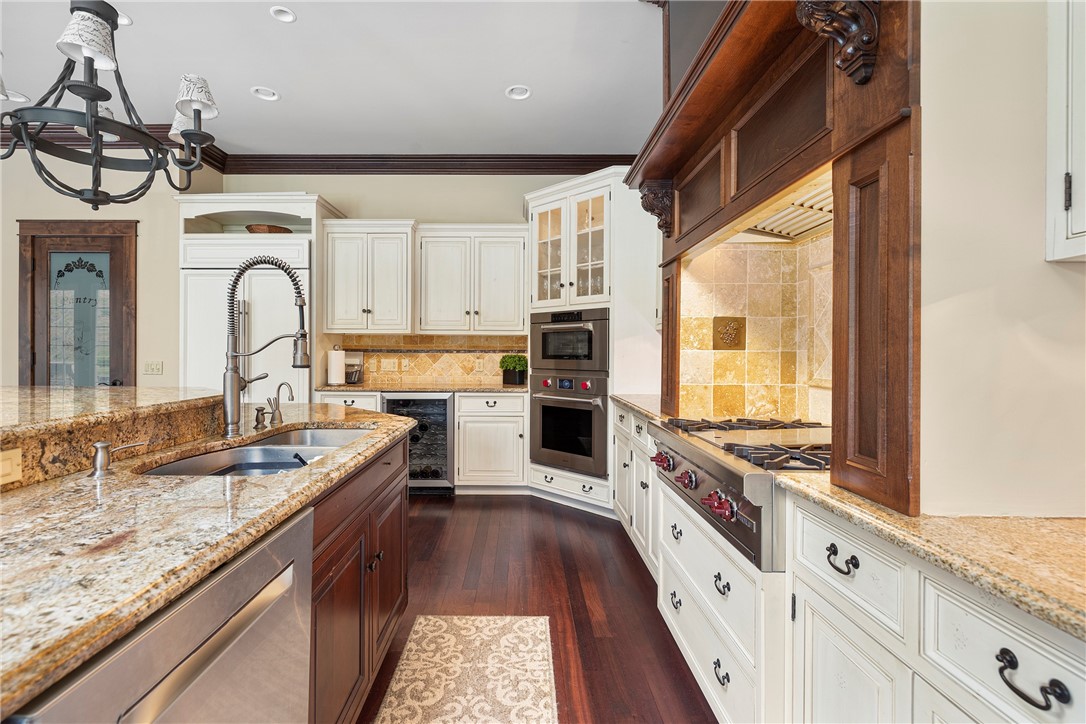 7 Pine Tree Lane Lincoln, RI 02865 - Photo 23 of 49