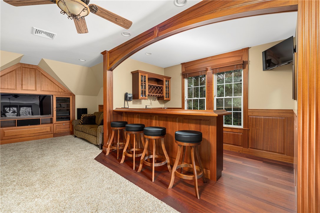 7 Pine Tree Lane Lincoln, RI 02865 - Photo 38 of 49