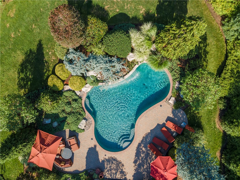 7 Pine Tree Lane Lincoln, RI 02865 - Photo 8 of 49