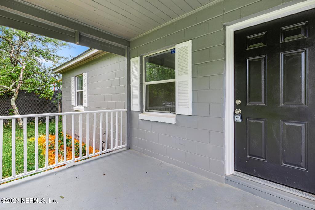 1023 Seba Street Jacksonville, FL 32205 - Photo 7 of 27
