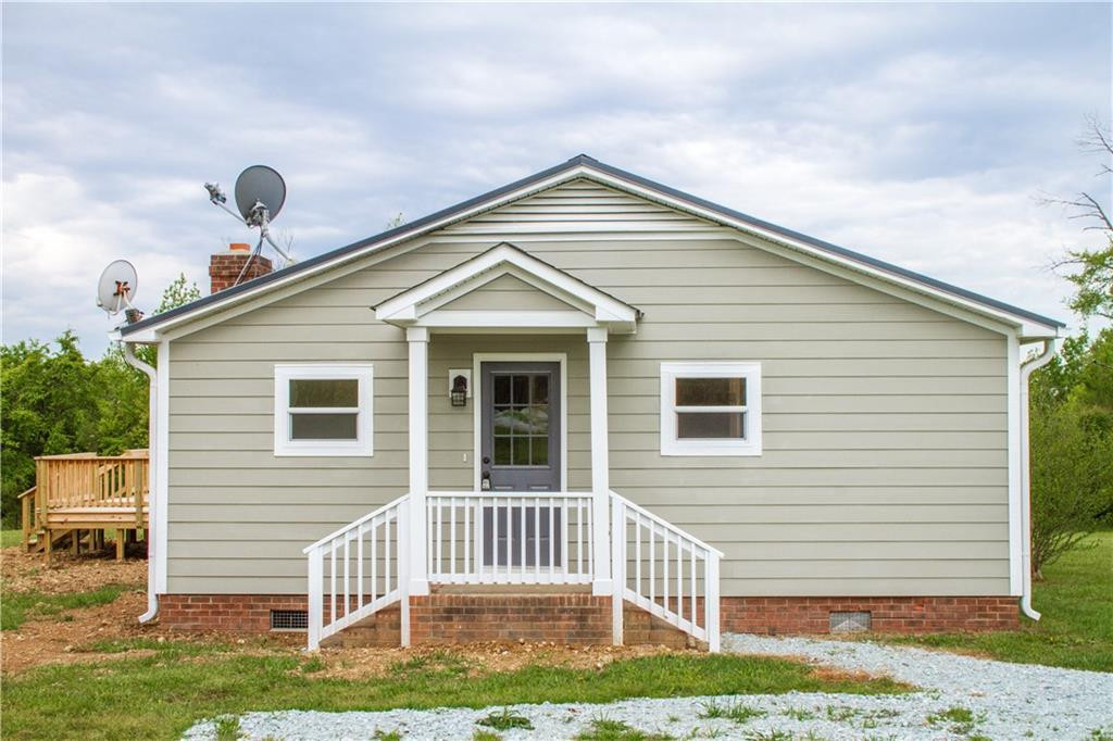 8575 Dirgie Mine Road Roxboro, NC 27574 - Photo 3 of 28 Gallery Image 3