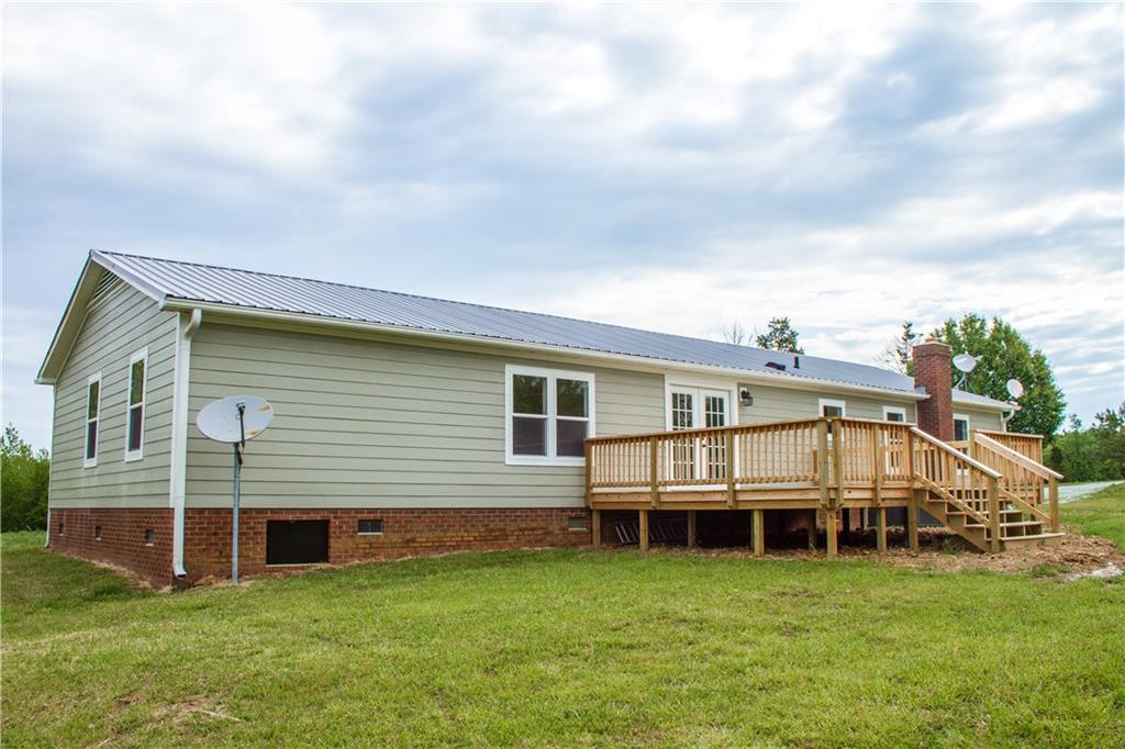 8575 Dirgie Mine Road Roxboro, NC 27574 - Photo 5 of 28 Gallery Image 5