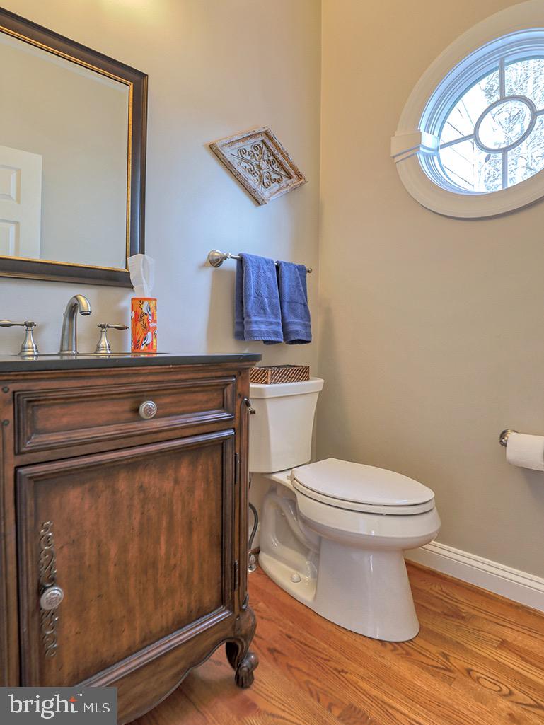 135 Cornwall Road Rehoboth Beach, DE 19971 - Photo 44 of 101 First floor powder room.