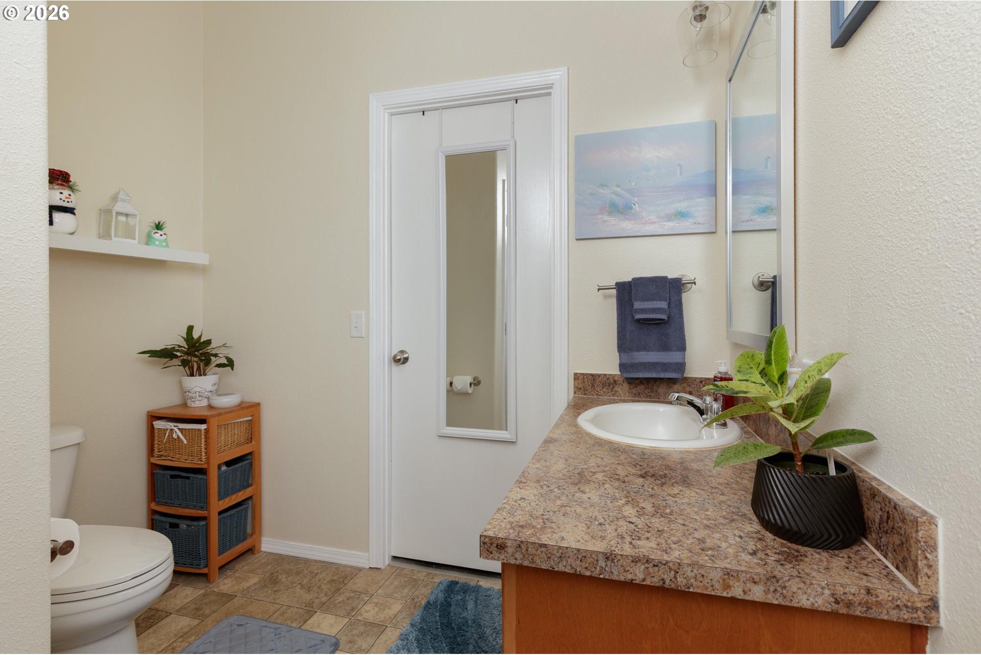 252 Blackledge Road Carson, WA 98610 - Photo 9 of 18 Gallery Image 9