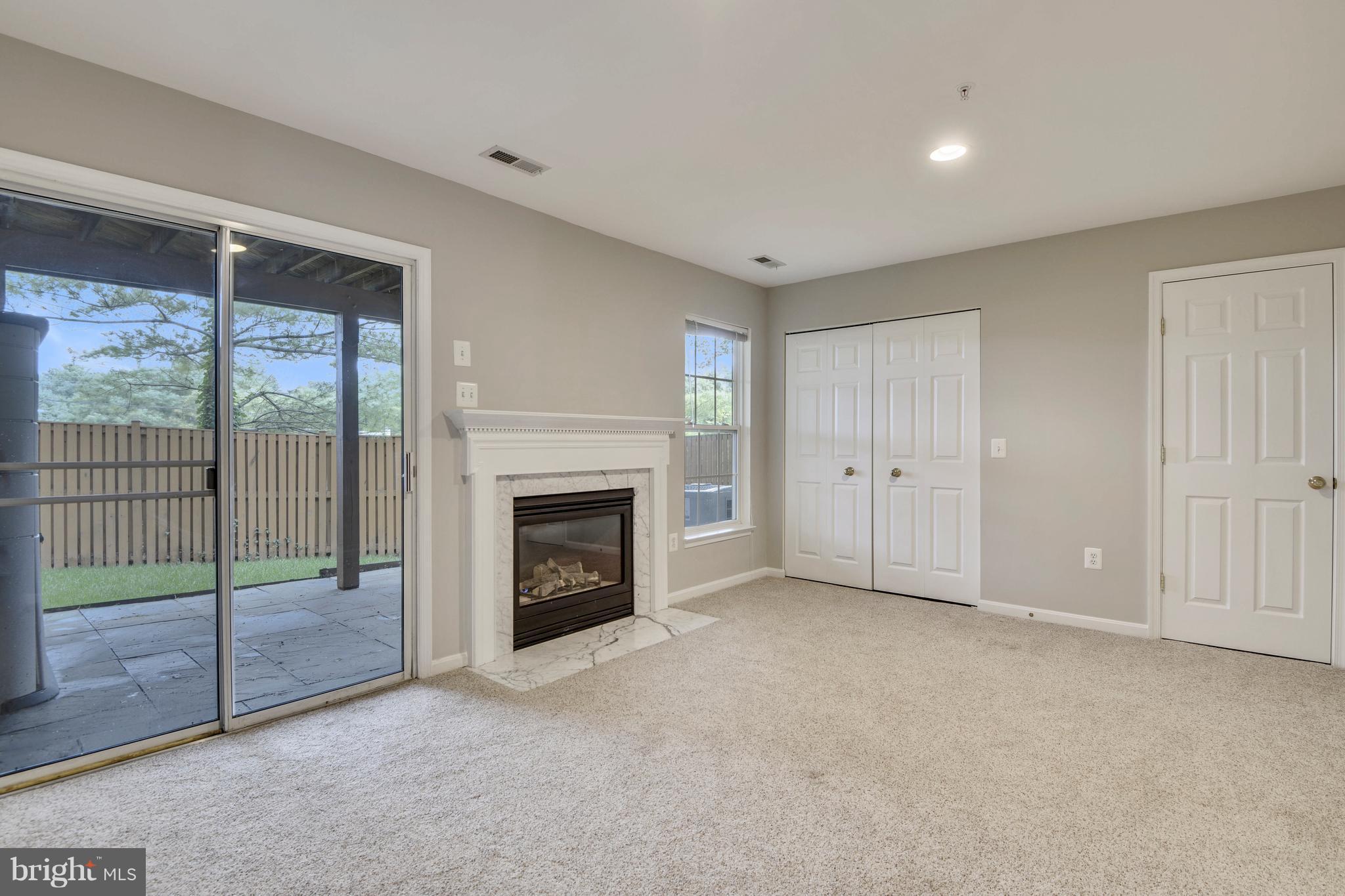 710 Howards Loop Annapolis, MD 21401 - Photo 19 of 28 Family Room