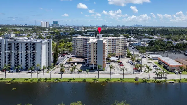 $215,000 | 2025 Northeast 164th Street, Unit 510, North Miami Beach, FL 33162