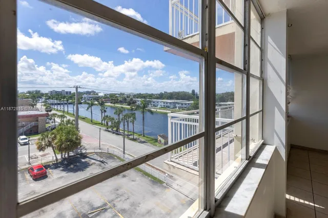 $215,000 | 2025 Northeast 164th Street, Unit 510, North Miami Beach, FL 33162