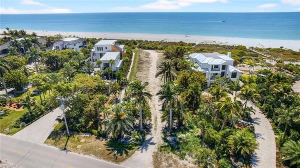 $4,000,000 | 3627 West Gulf Drive, Sanibel, FL 33957