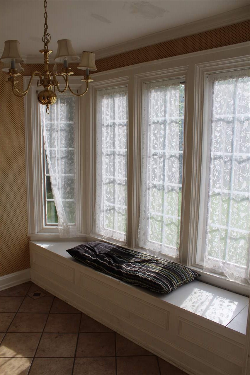 522 Carter Road Goshen, IN 46526 - Photo 3 of 15 Gallery Image 3