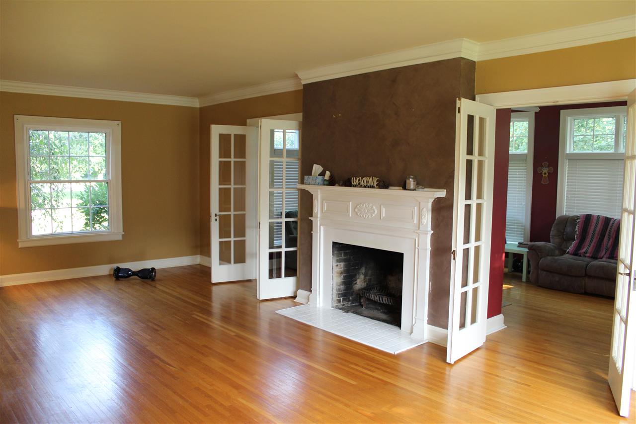 522 Carter Road Goshen, IN 46526 - Photo 5 of 15 Gallery Image 5