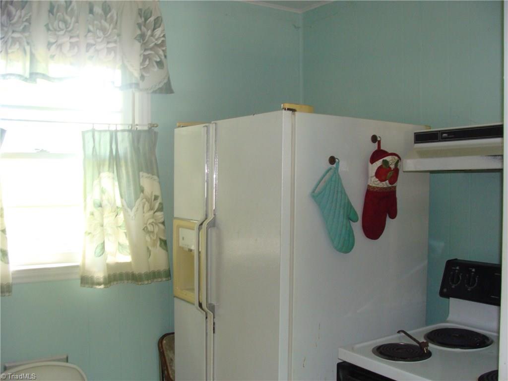 3057 King Billings Road Traphill, NC 28685 - Photo 15 of 30 Gallery Image 15
