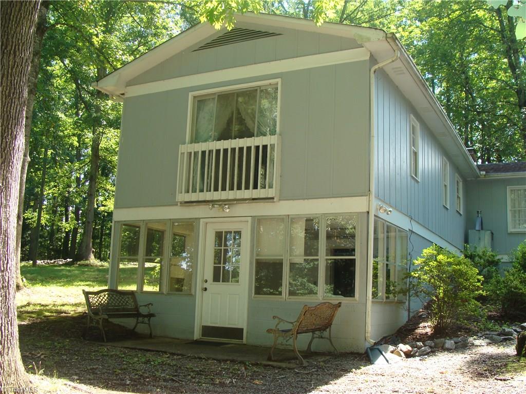 3057 King Billings Road Traphill, NC 28685 - Photo 8 of 30 Gallery Image 8