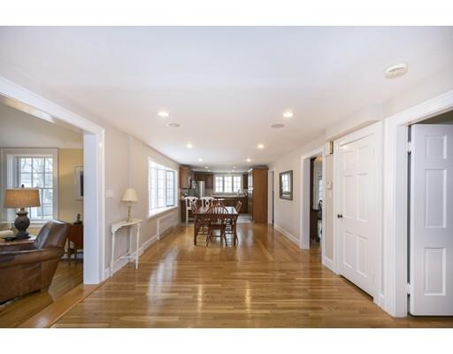 20 Sherwood Road Hingham, MA 02043 - Photo 14 of 28 Gallery Image 14