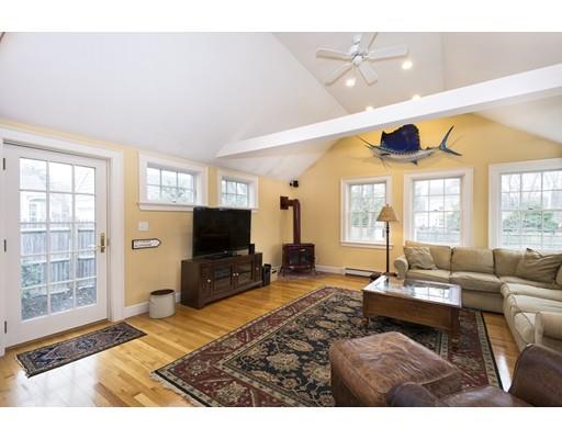 20 Sherwood Road Hingham, MA 02043 - Photo 15 of 28 Gallery Image 15