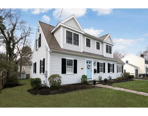 20 Sherwood Road Hingham, MA 02043 - Photo 2 of 28 Gallery Image 2