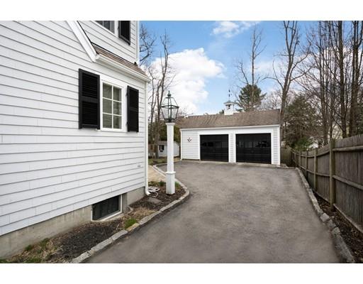 20 Sherwood Road Hingham, MA 02043 - Photo 3 of 28 Gallery Image 3