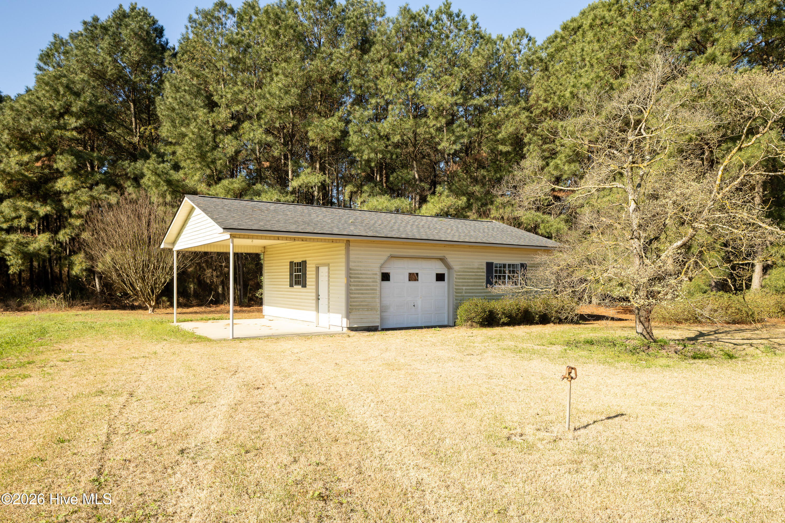 5424 Bonnetsville Road Clinton, NC 28328 - Photo 5 of 31 5424 Bonnetsville Rd-27