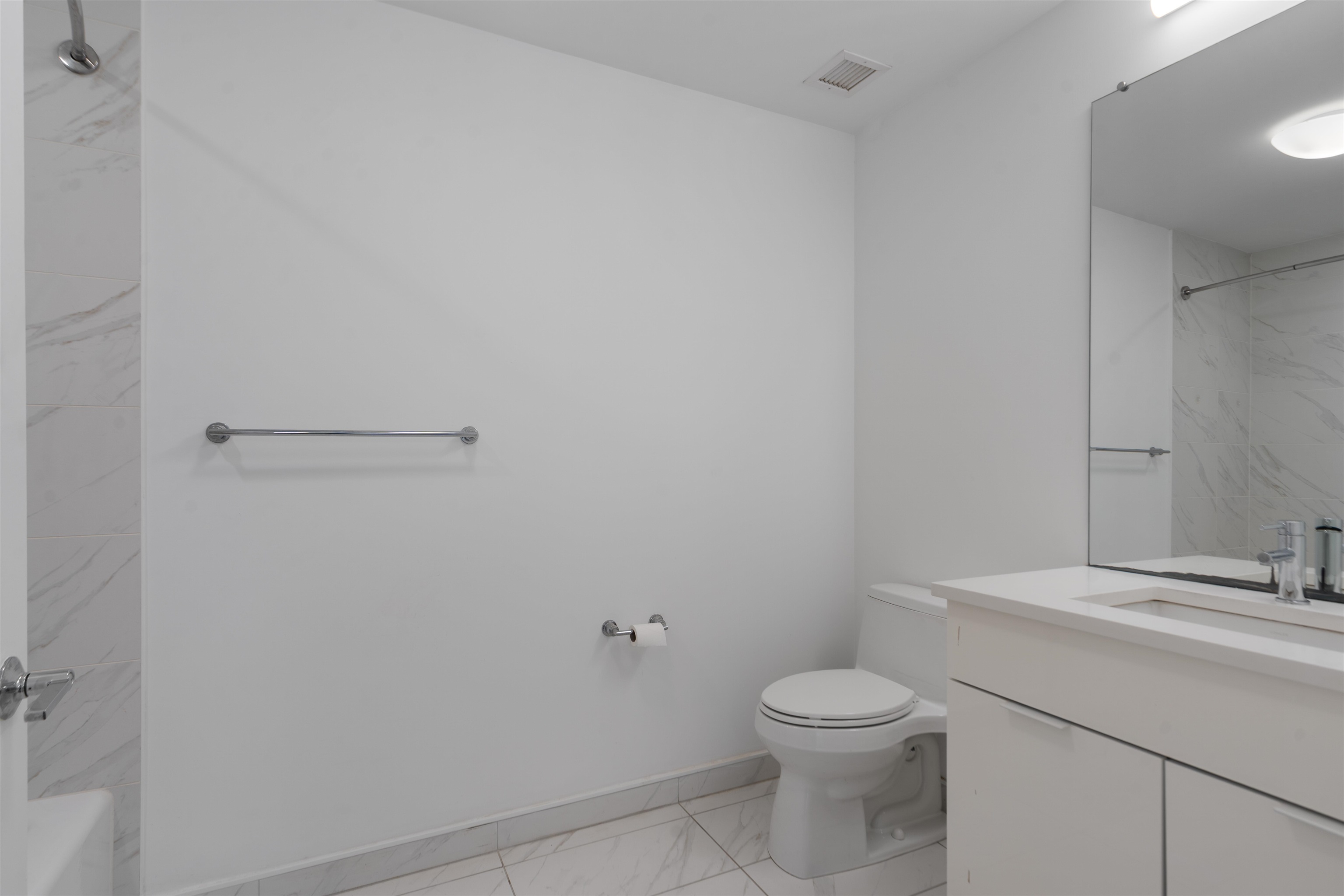 9 Ave At Port Imperial, Unit 920 West New York, NJ 07093 - Photo 12 of 23