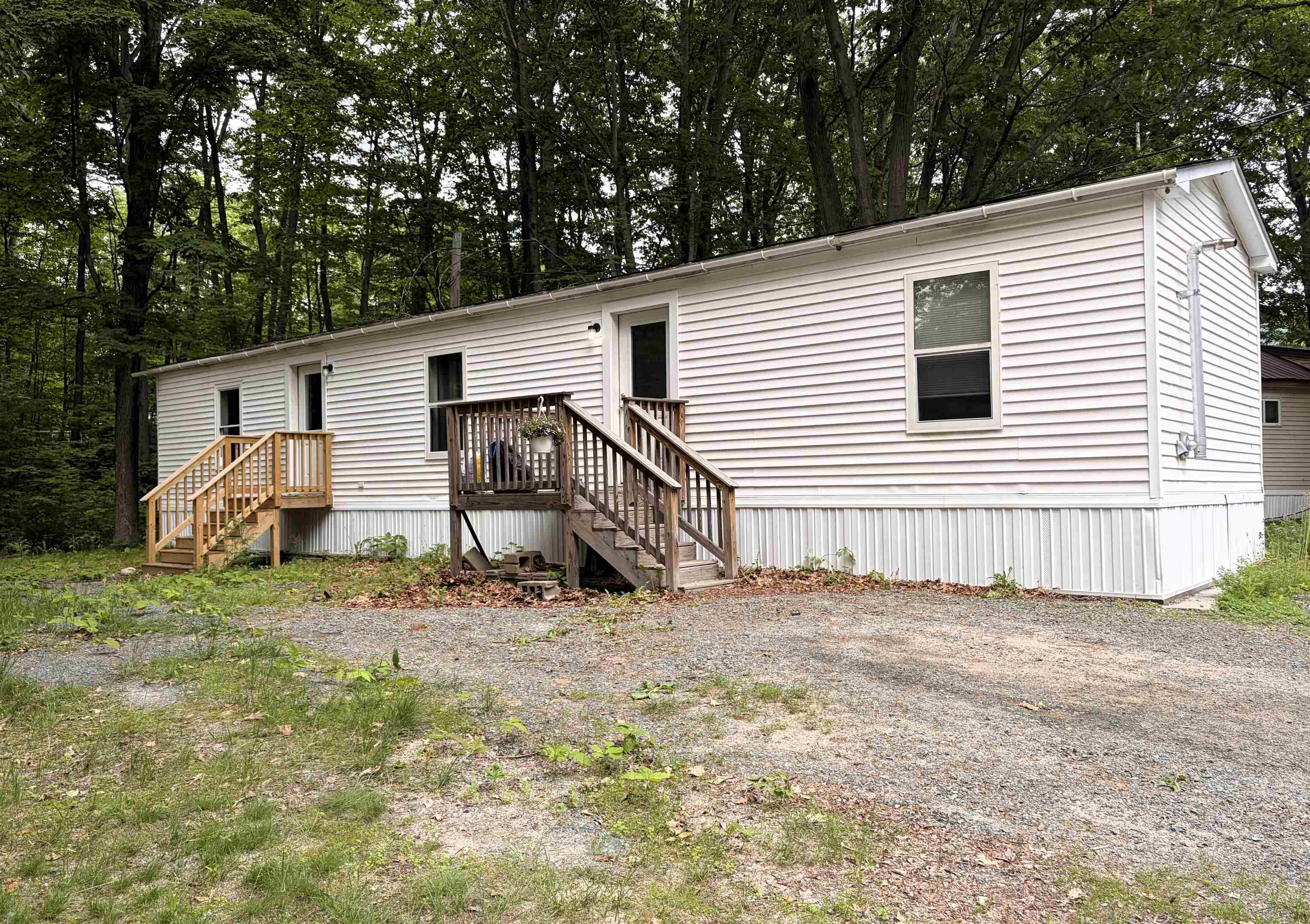 7 Corrigan Street Gorham, NH 03581 - Photo 11 of 16